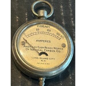Vintage American Ever Ready Works National Carbon Volts Amps Gauge L.I. City